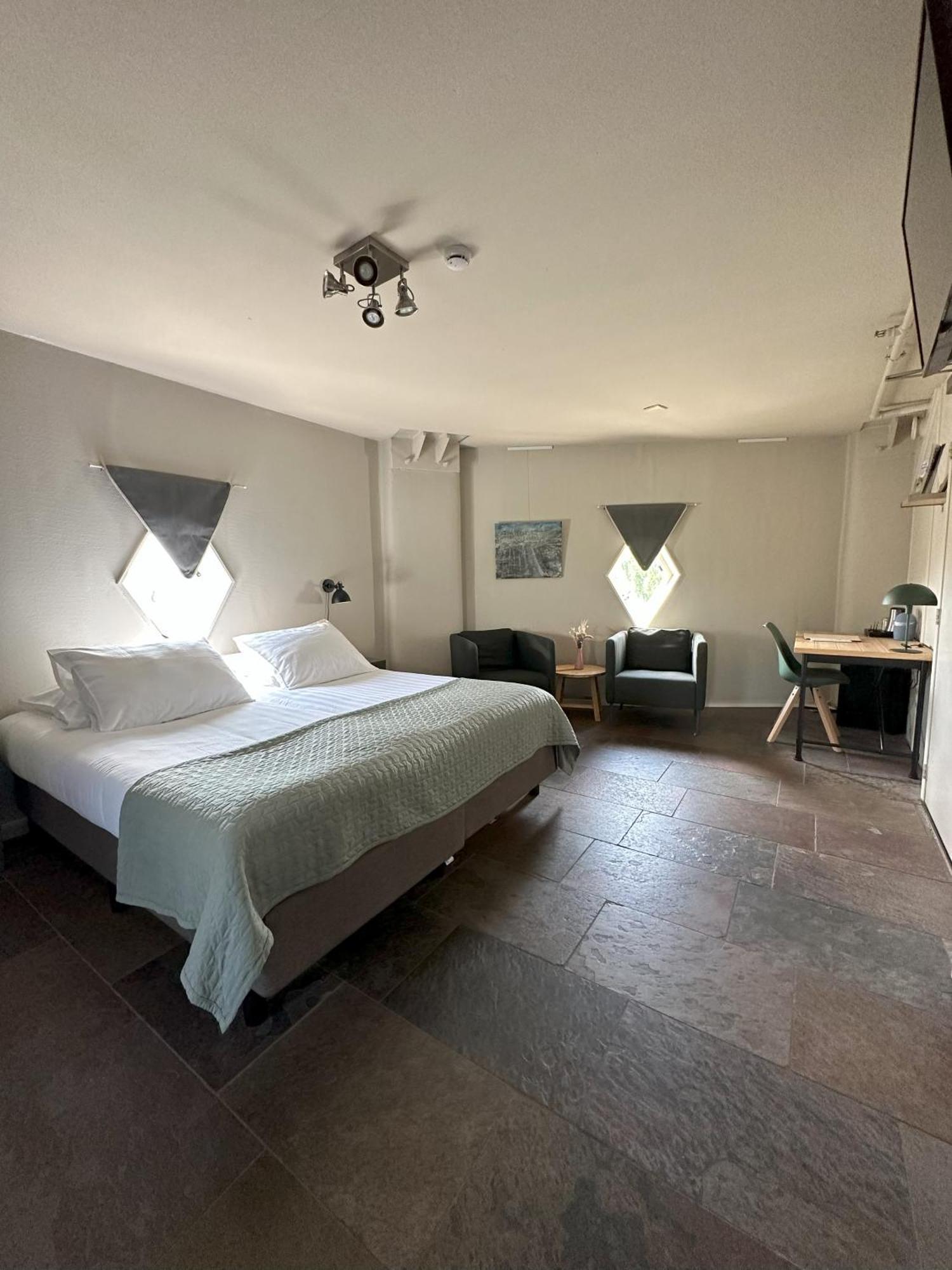 Hotel De Watertoren ドルドレヒト エクステリア 写真