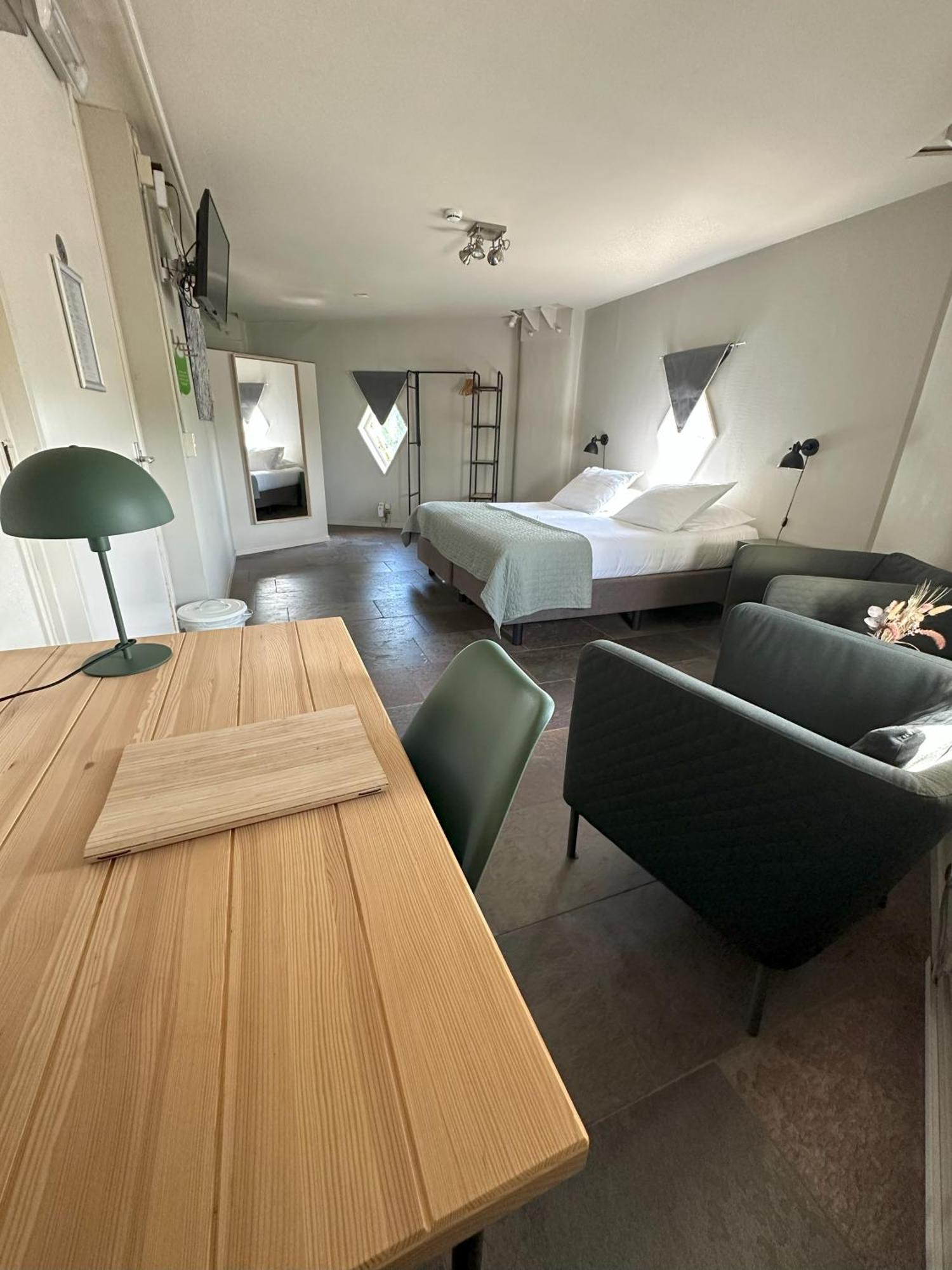 Hotel De Watertoren ドルドレヒト エクステリア 写真