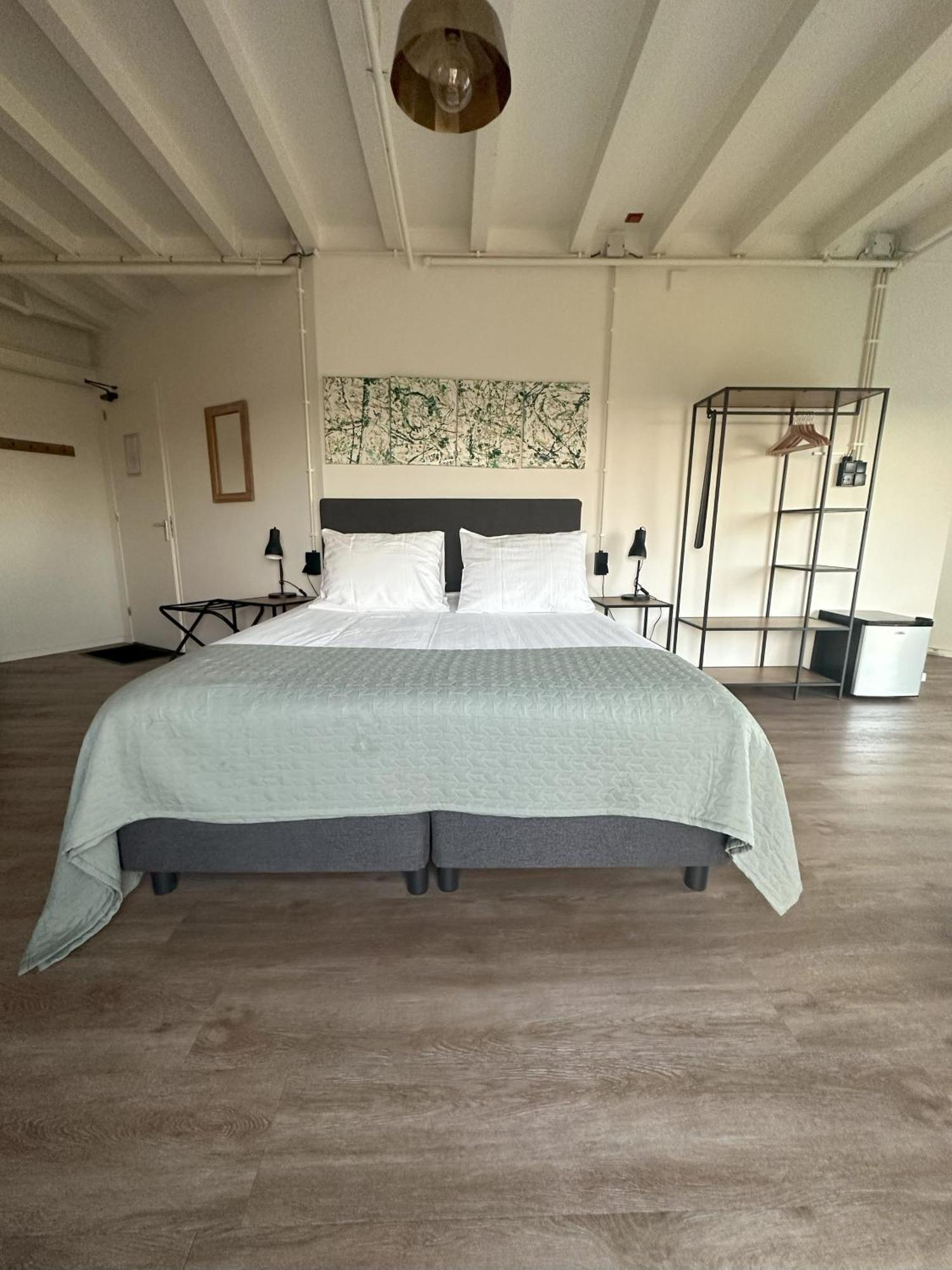 Hotel De Watertoren ドルドレヒト エクステリア 写真